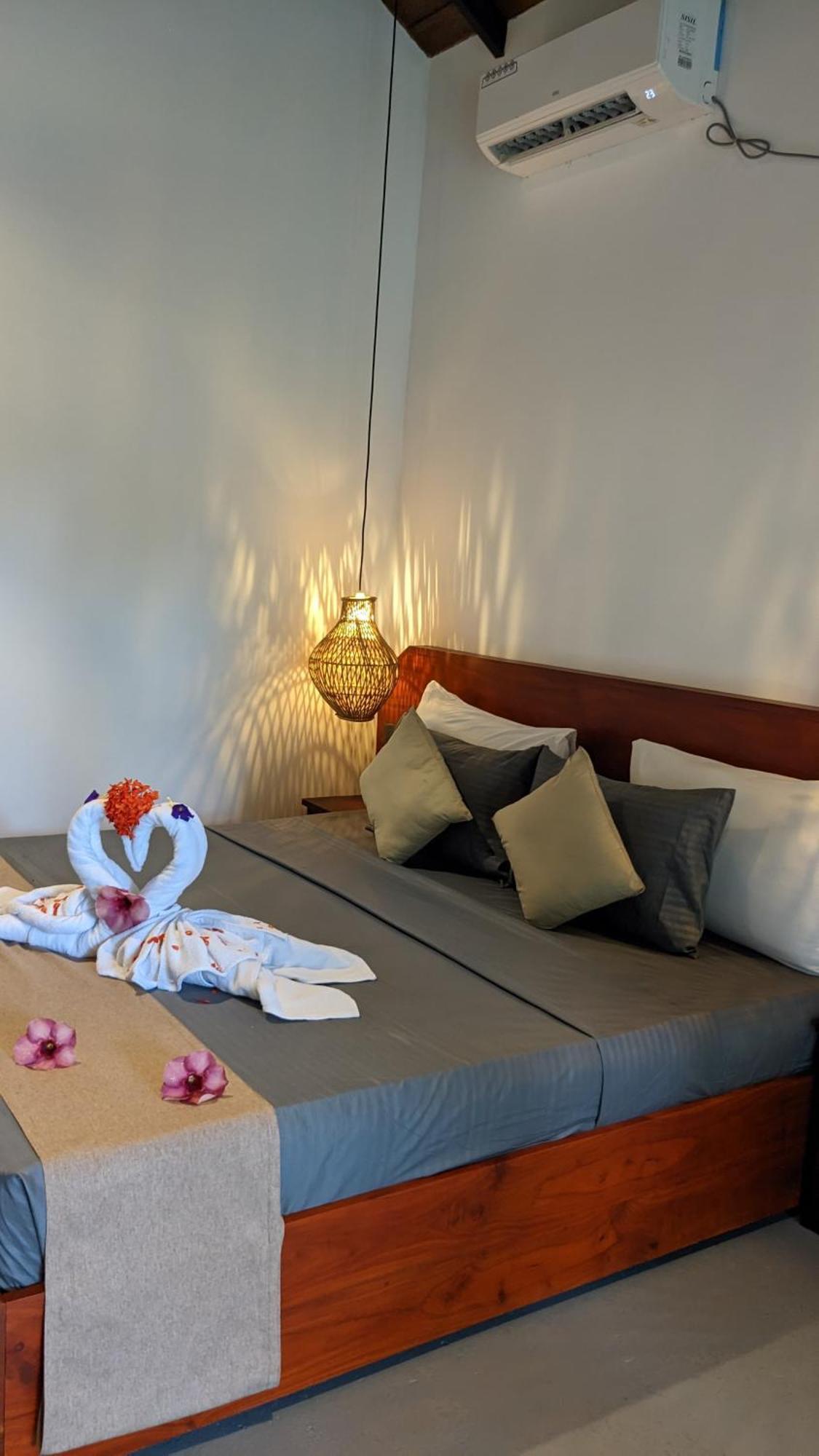 Maritime Nest Cabanas Tangalle Buitenkant foto