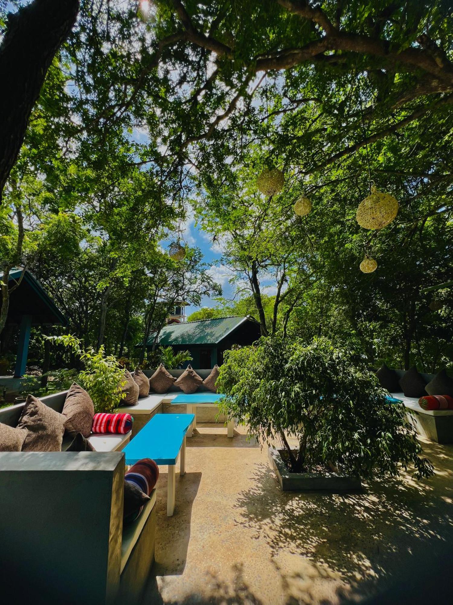 Maritime Nest Cabanas Tangalle Buitenkant foto