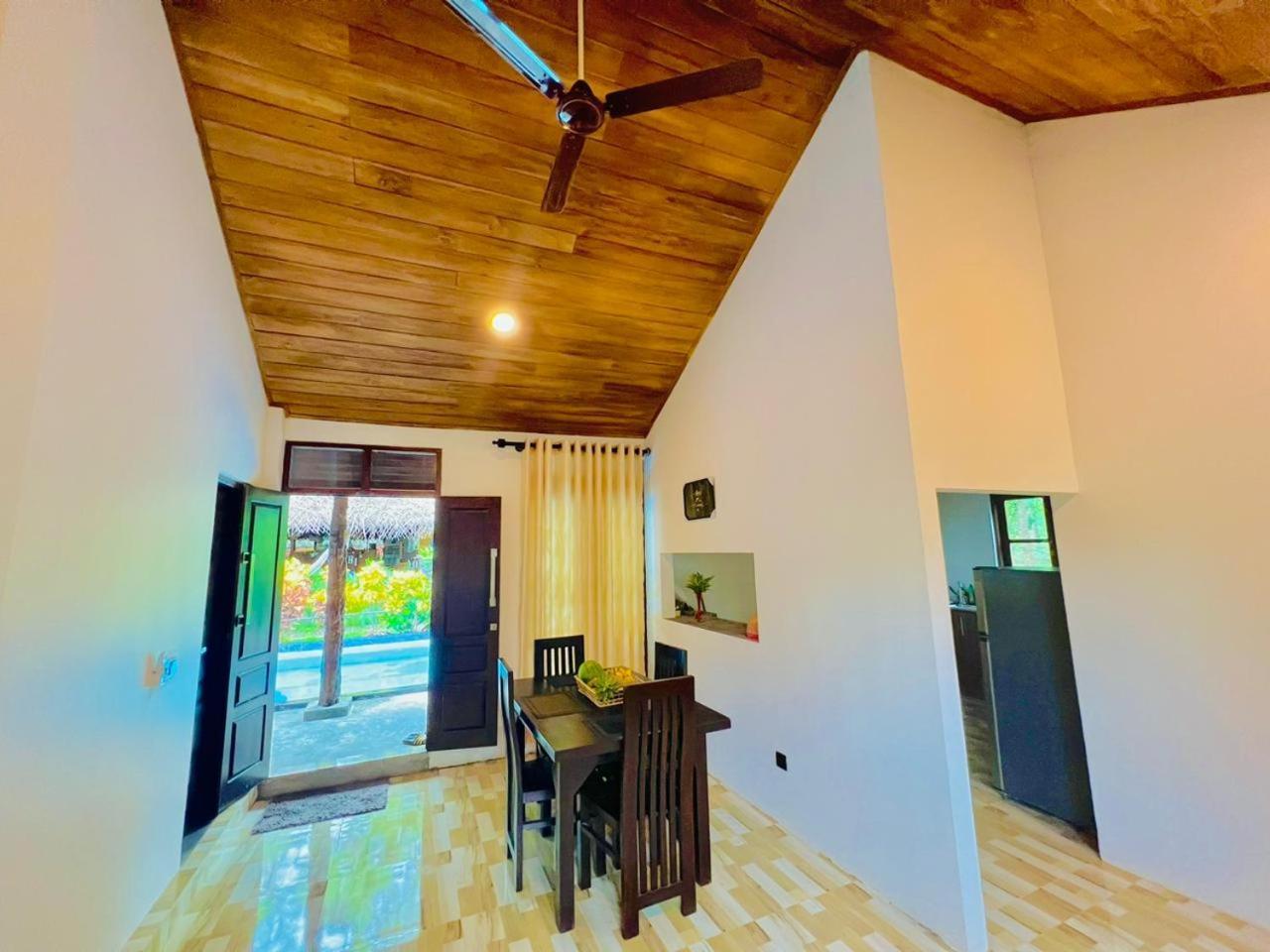 Maritime Nest Cabanas Tangalle Buitenkant foto